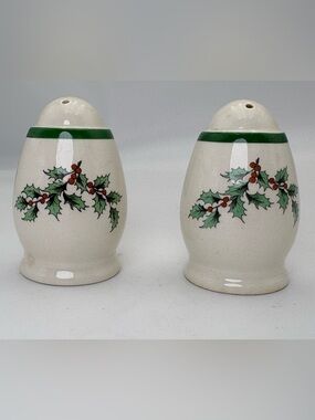 Vintage Spode Holiday Holly Ceramic Salt and Pepper Shakers - Made in England